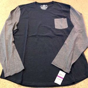 American Rag Men’s Long Sleeve Pocket Tee Charcoal